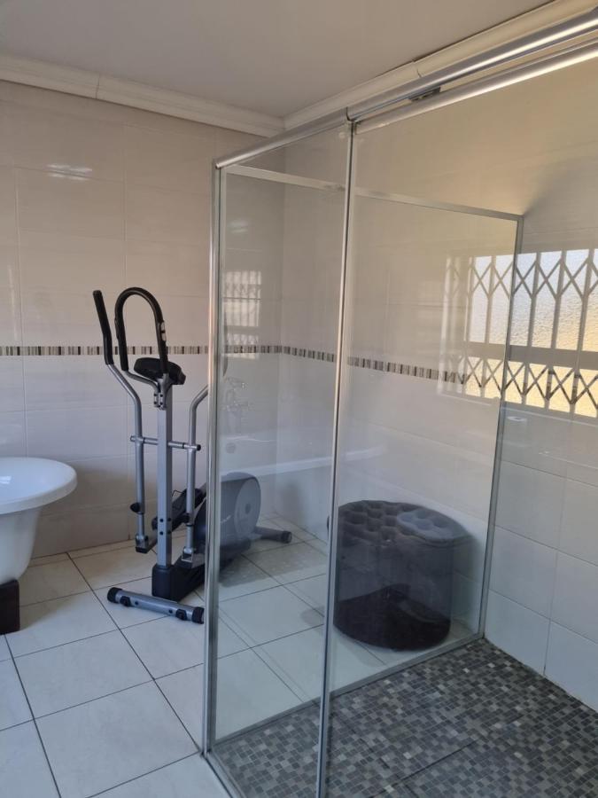 Lalela House Lägenhet Johannesburg Exteriör bild