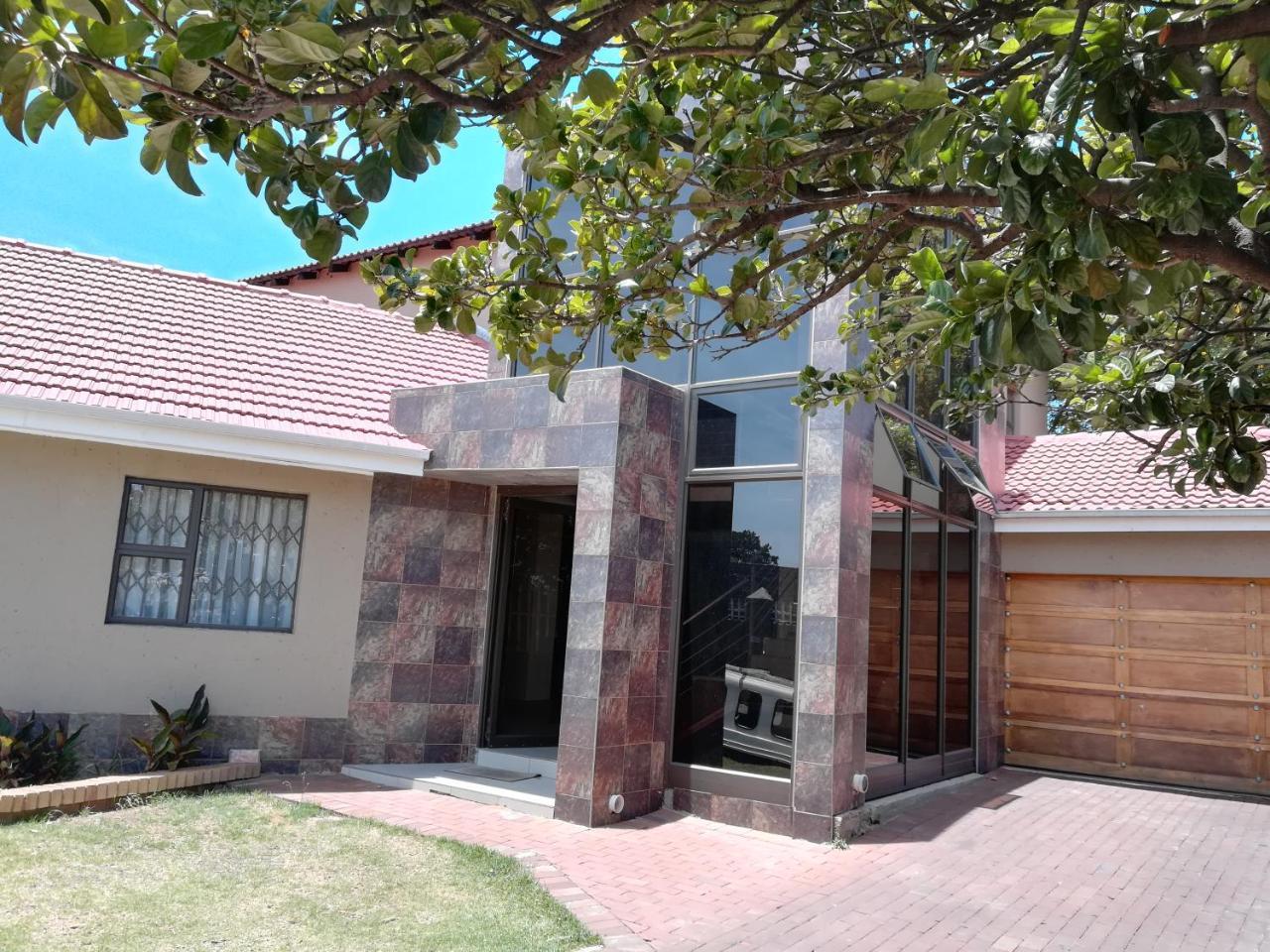 Lalela House Lägenhet Johannesburg Exteriör bild